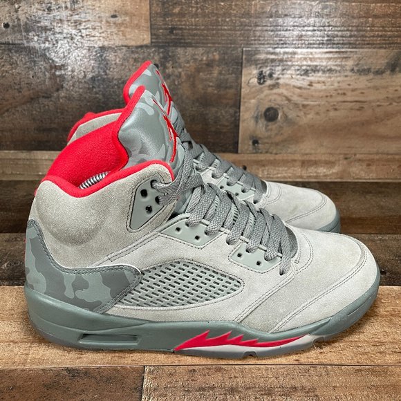 Nike Air Jordan Other - Nike Air Jordan Mens 5 Retro Camo Shoes 9.5